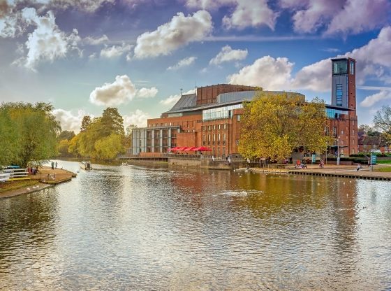 RSC theatre (steve oprey/Pixabay)