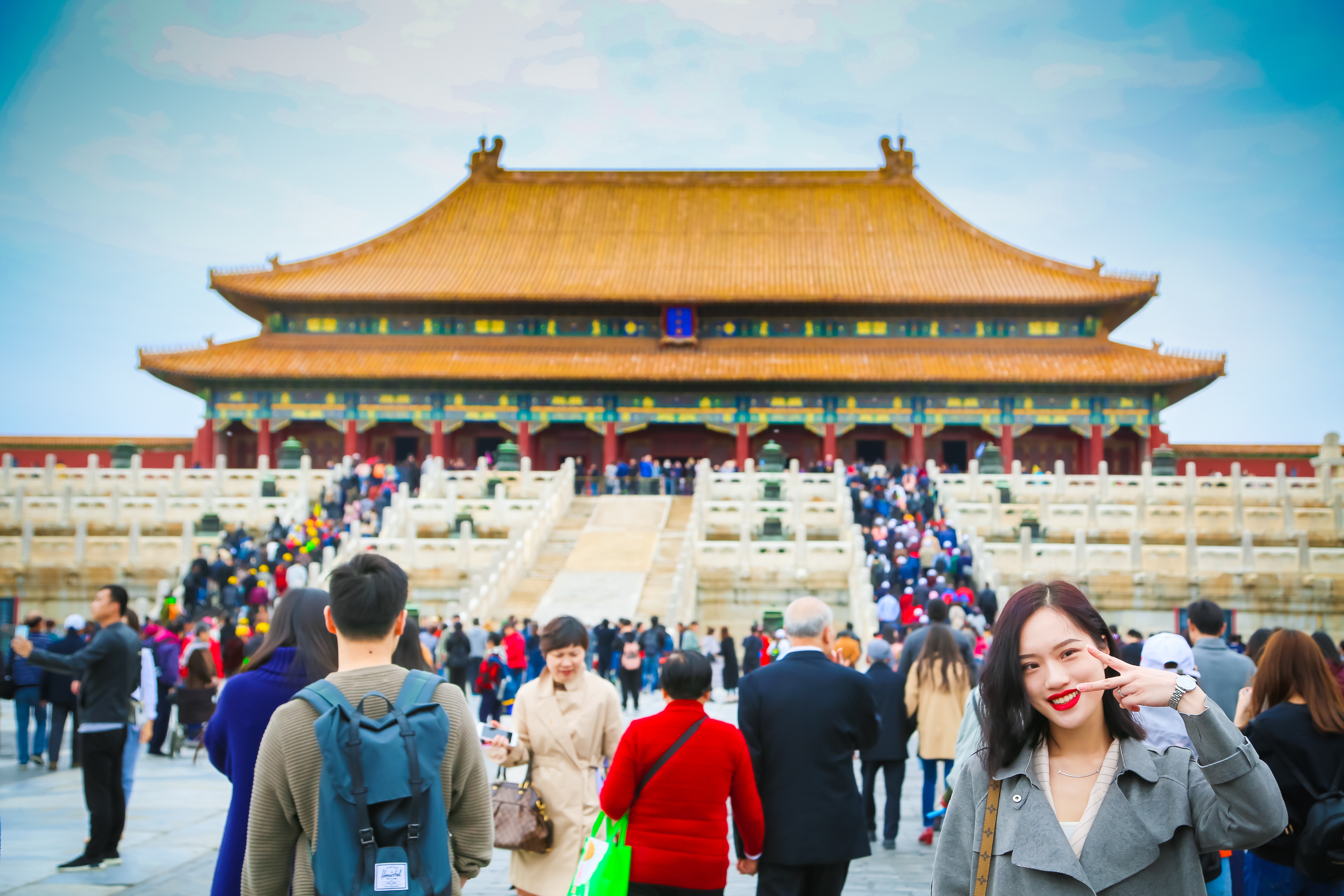 Tourists at Forbidden Temple (pexels.com/Sabel Blanco)