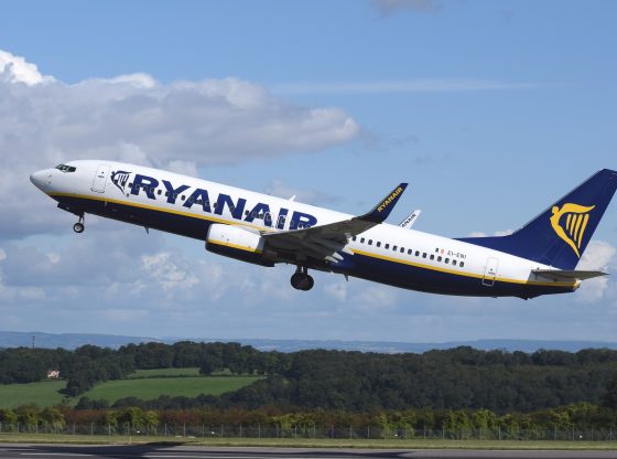 ryanair (skeeze from Pixabay)