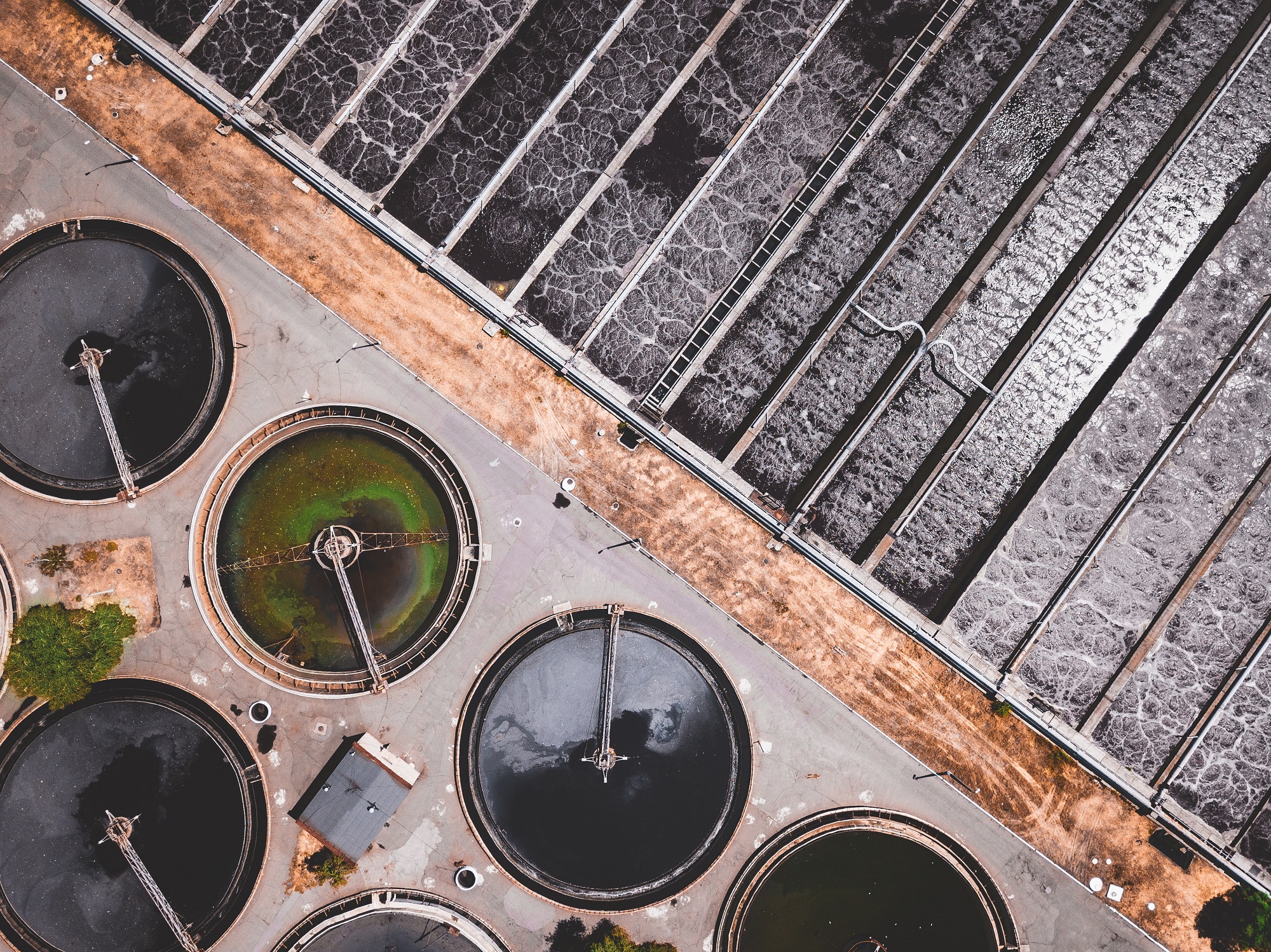 sewage (Photo by Ivan Bandura on Unsplash)