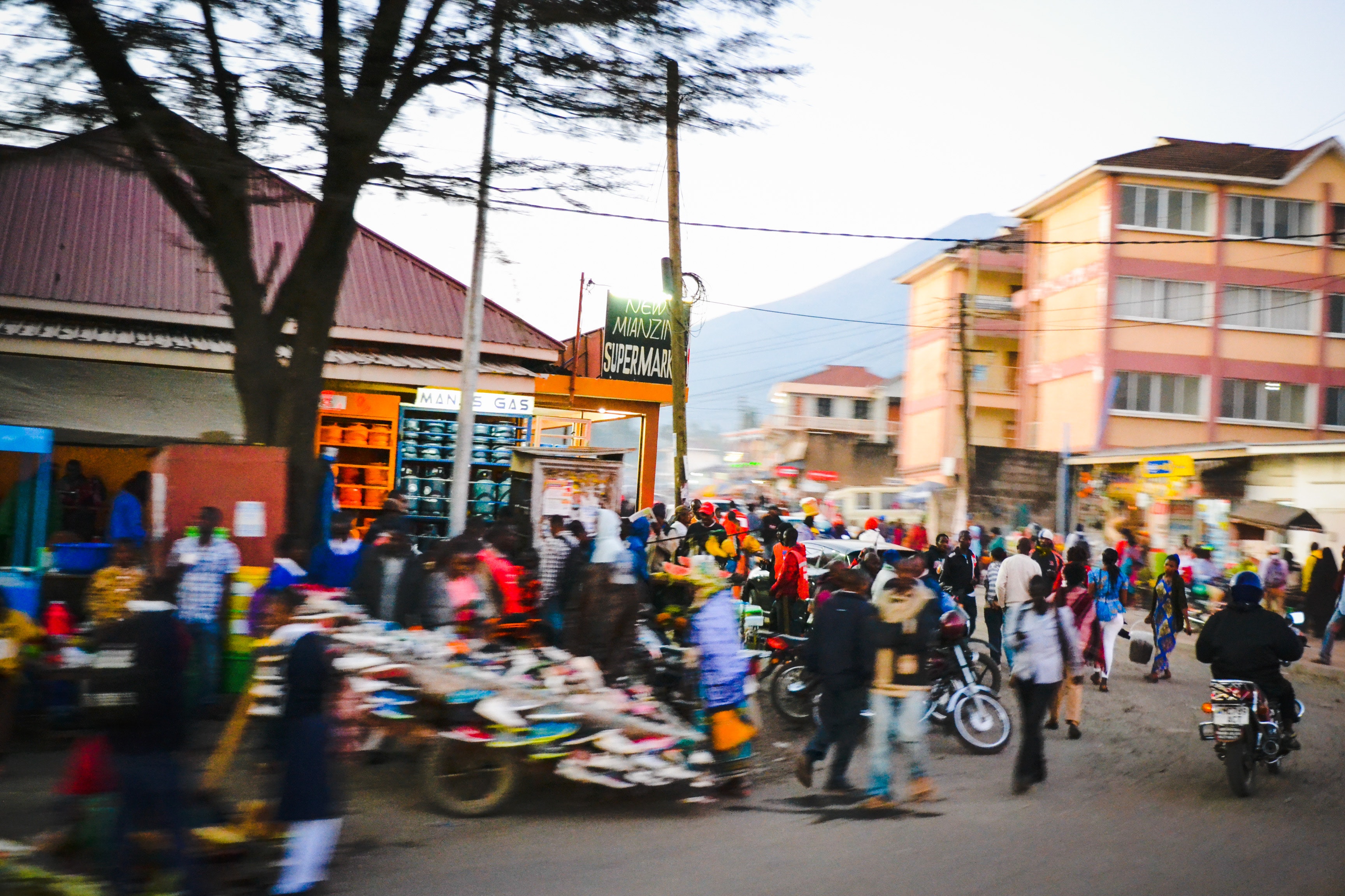 Africa street (Blue Ox Studio from Pexels)