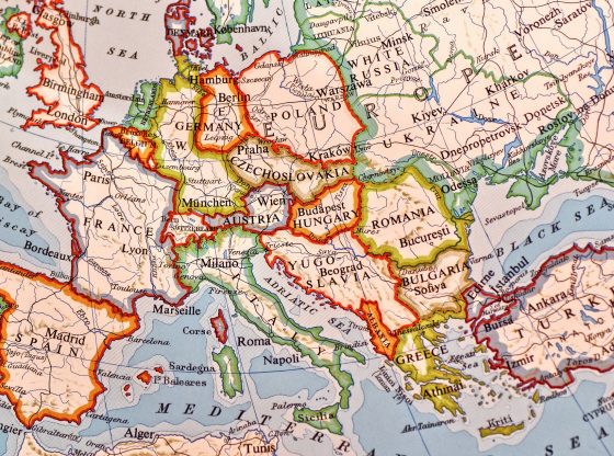 Europe (Mabel Amber from Pixabay)